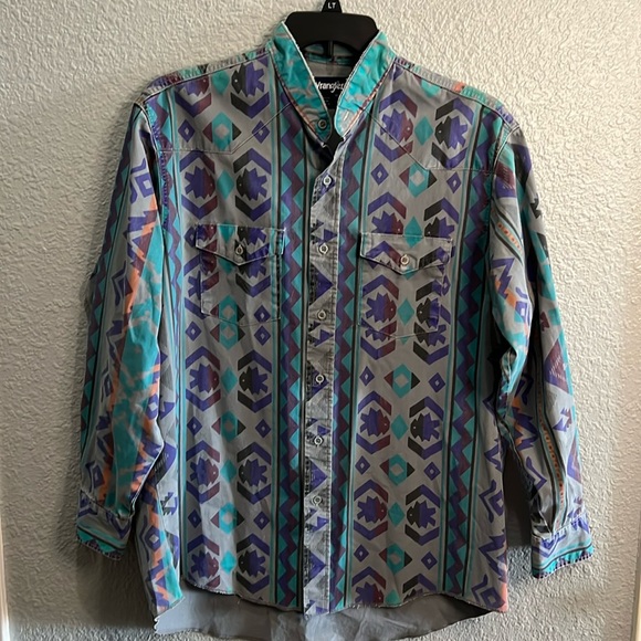 Wrangler Other - Wrangler Vintage Regular Fit X-Long Tails size 17-34